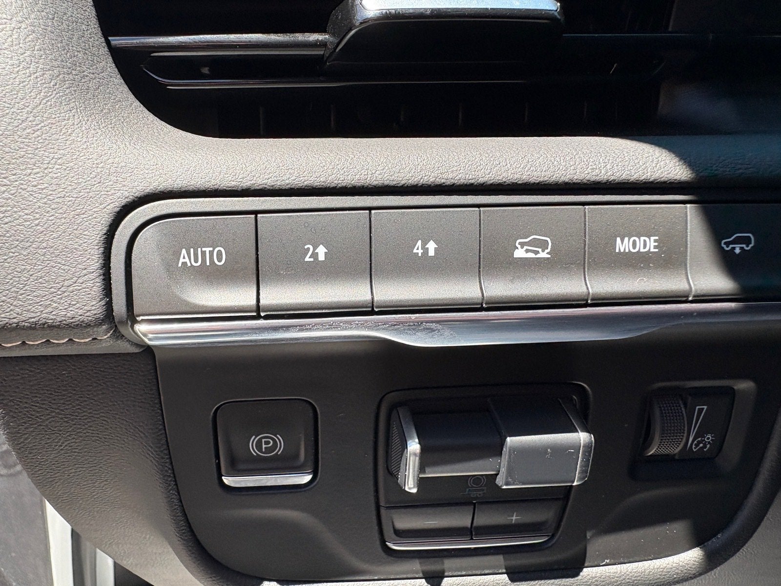 2023 Cadillac Escalade ESV Premium Luxury