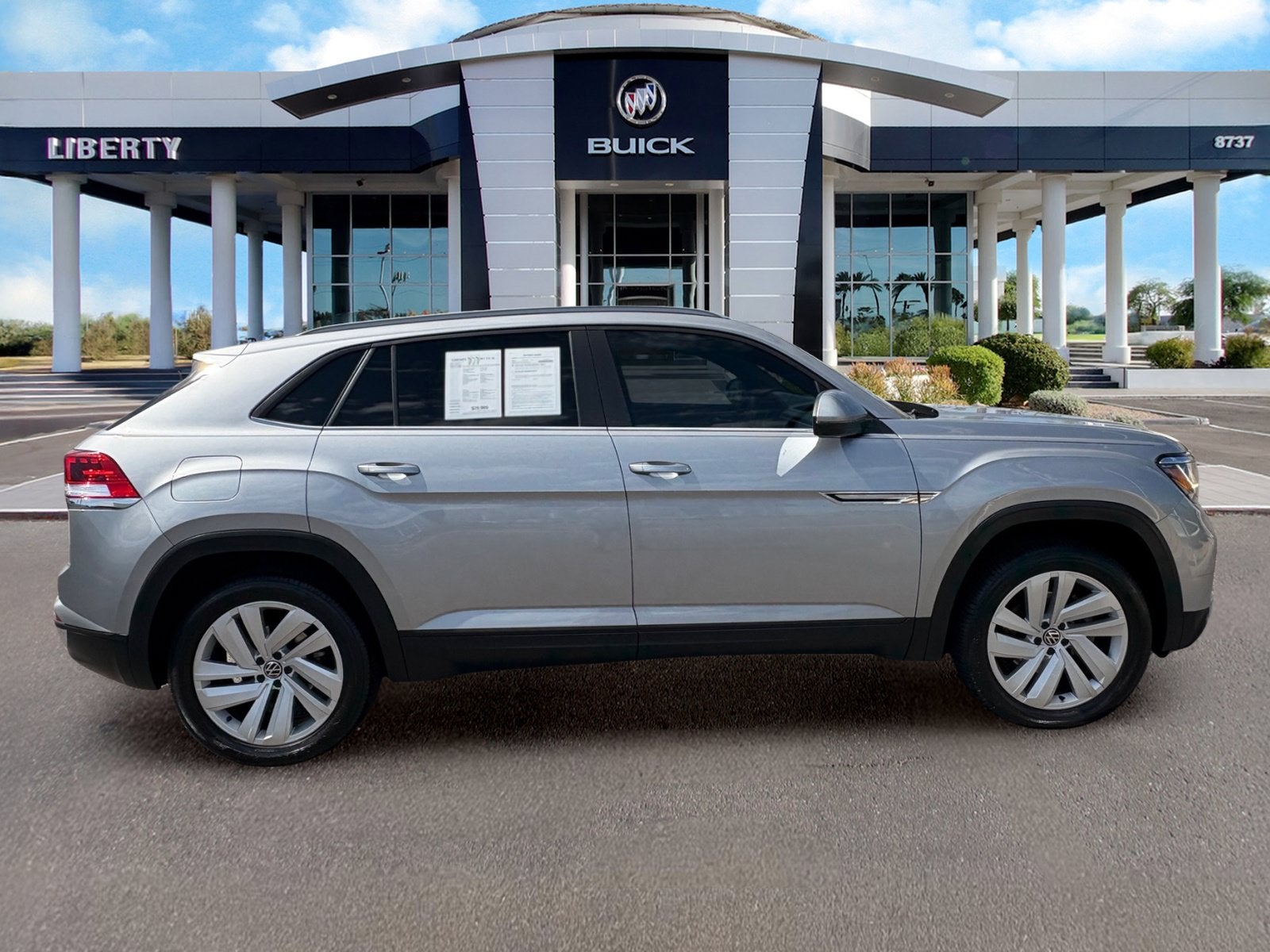 2021 Volkswagen Atlas Cross Sport 2.0T SE w/Technology