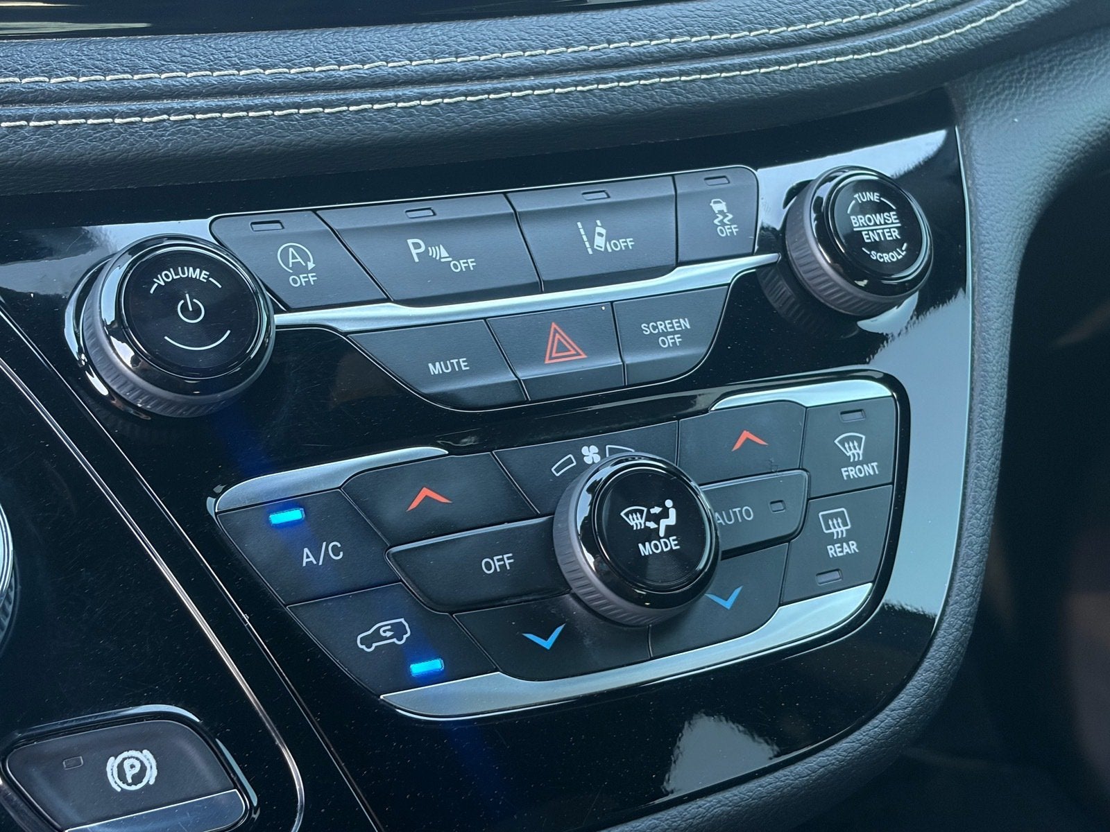 2021 Chrysler Pacifica Touring