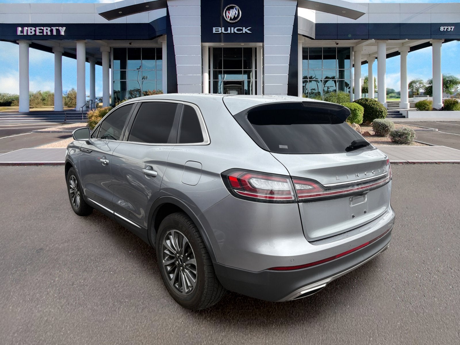 2022 Lincoln Nautilus Reserve
