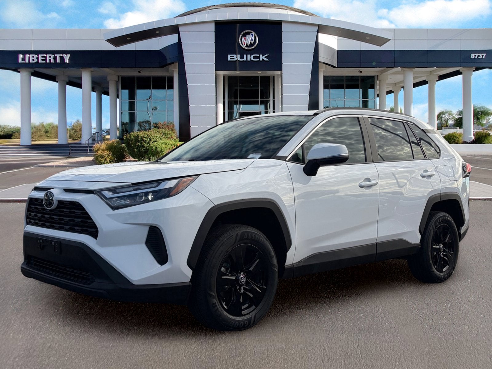 2023 Toyota RAV4 XLE