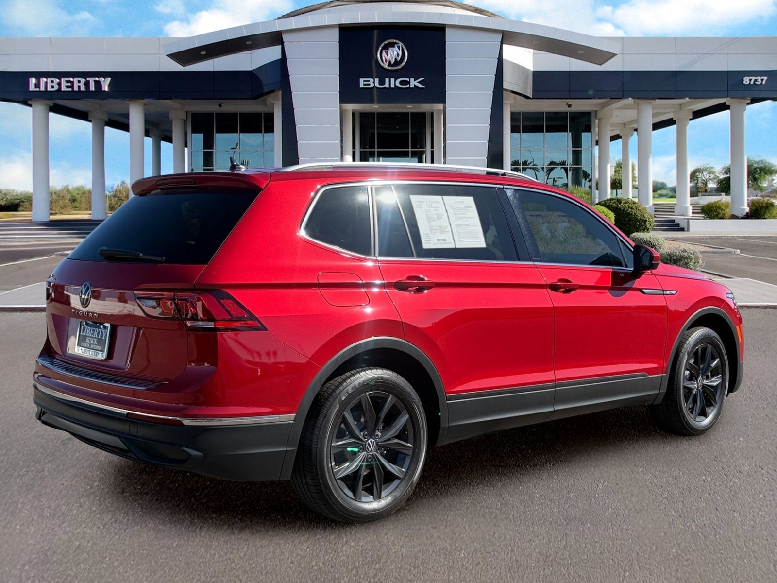 2024 Volkswagen Tiguan 2.0T SE