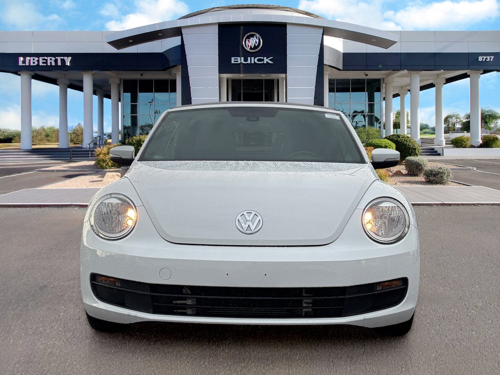 2016 Volkswagen Beetle Convertible 1.8T Denim