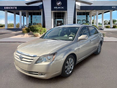 2005 Toyota Avalon XL