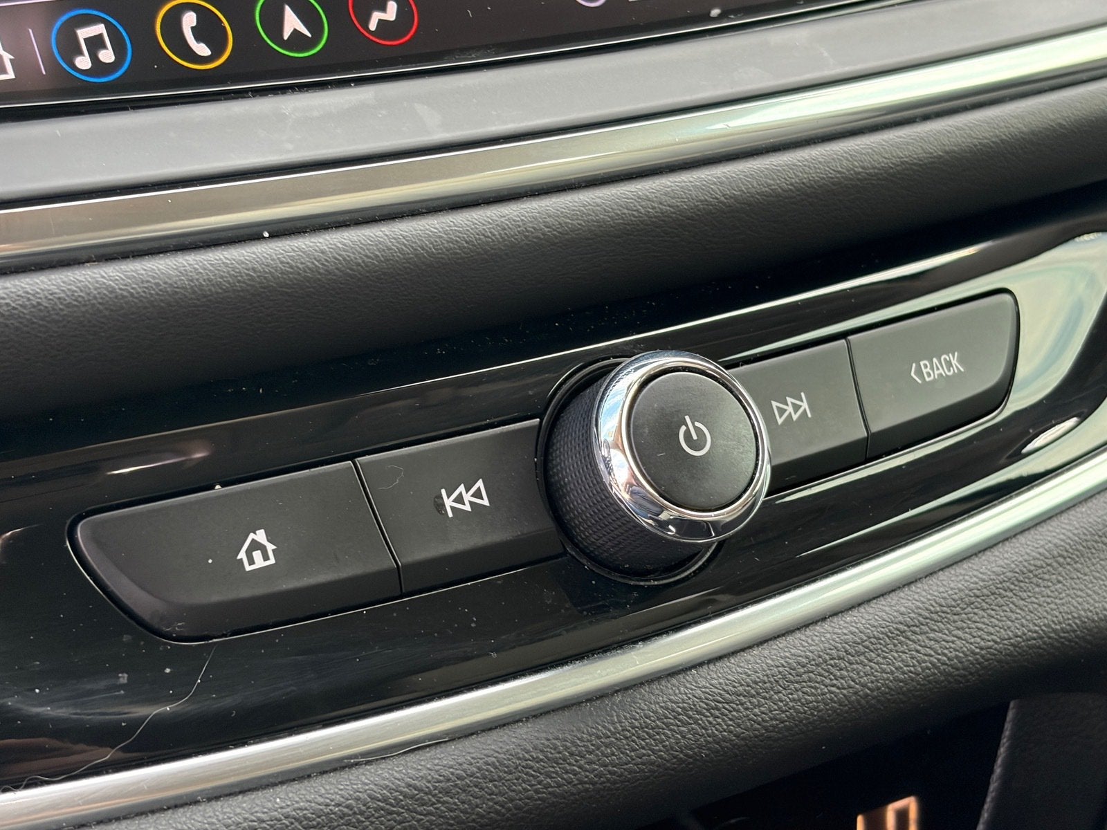 2020 Buick Enclave Essence