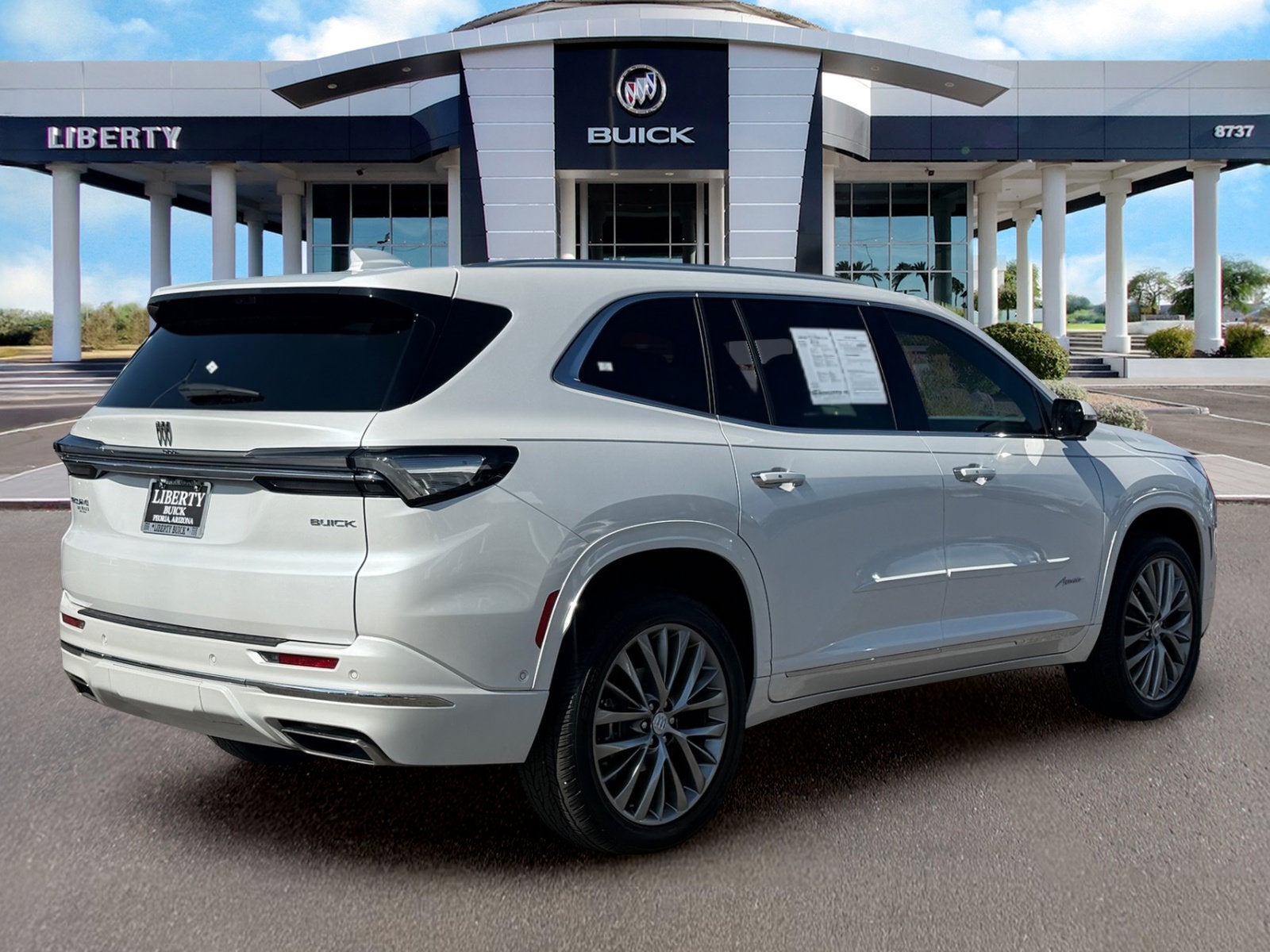 2025 Buick Enclave Avenir