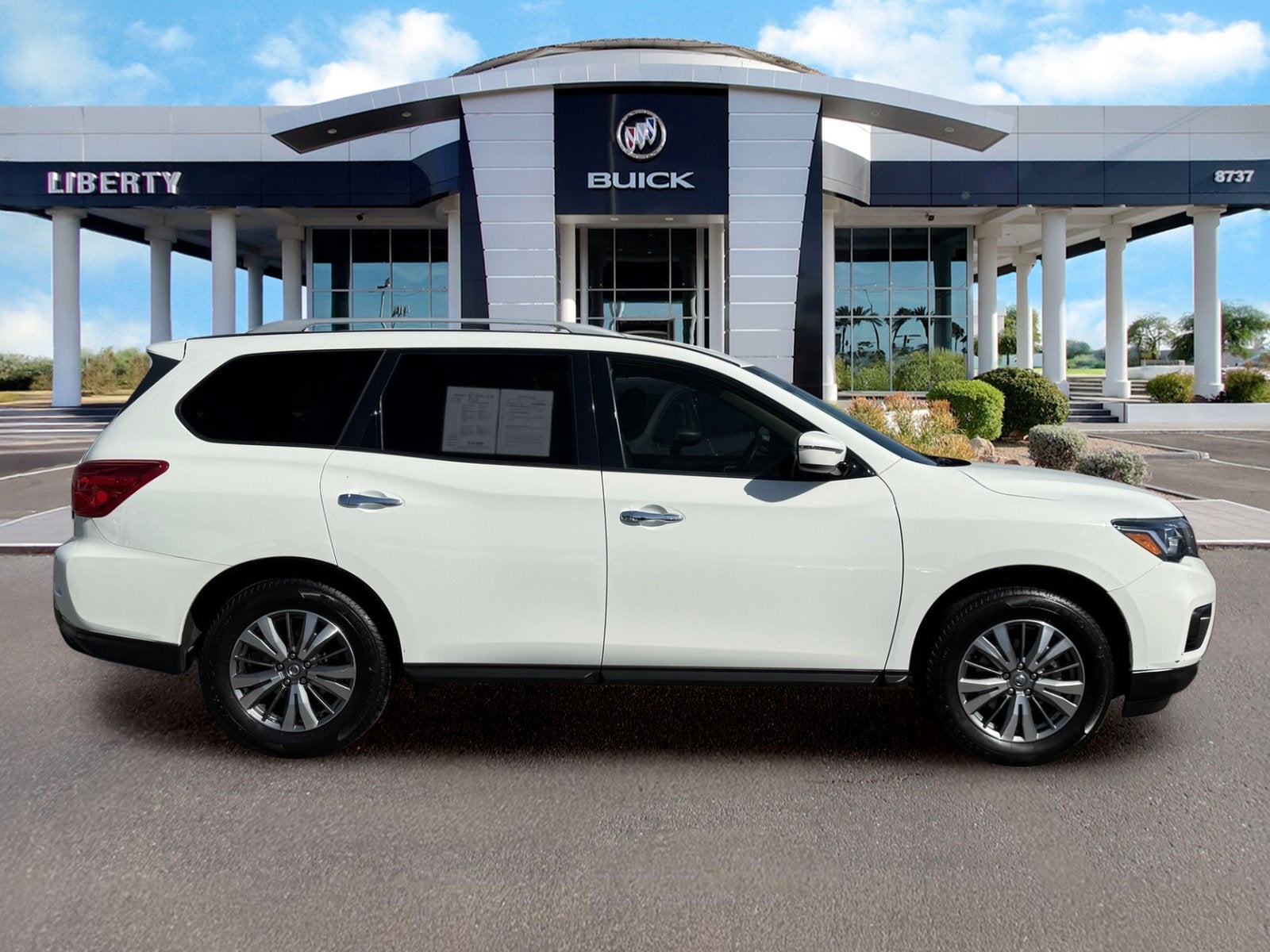 2020 Nissan Pathfinder S 4WD