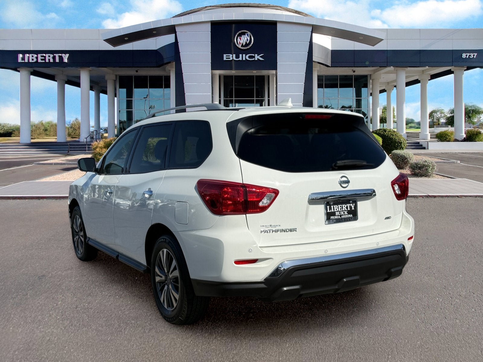 2020 Nissan Pathfinder S 4WD