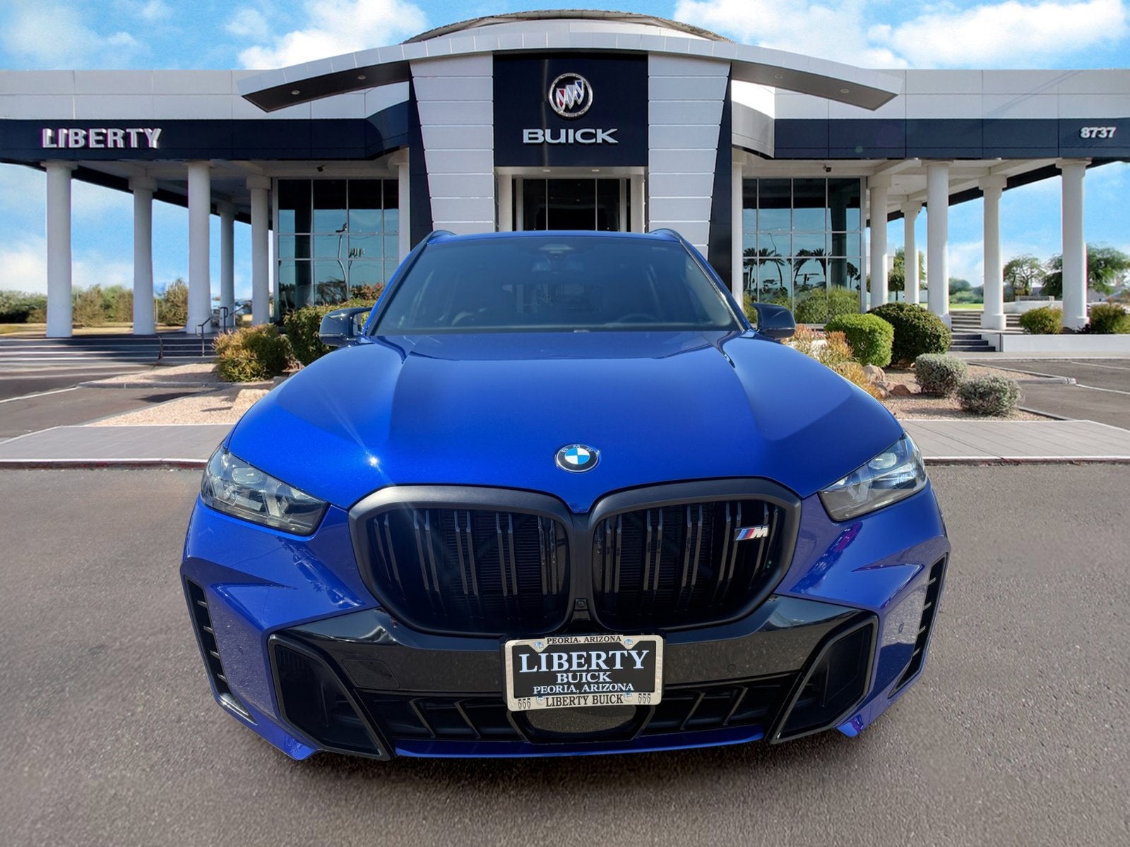 2024 BMW X5 M60i