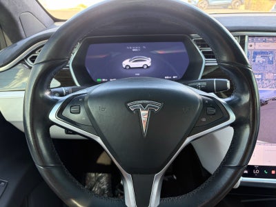 2016 Tesla Model X 70D