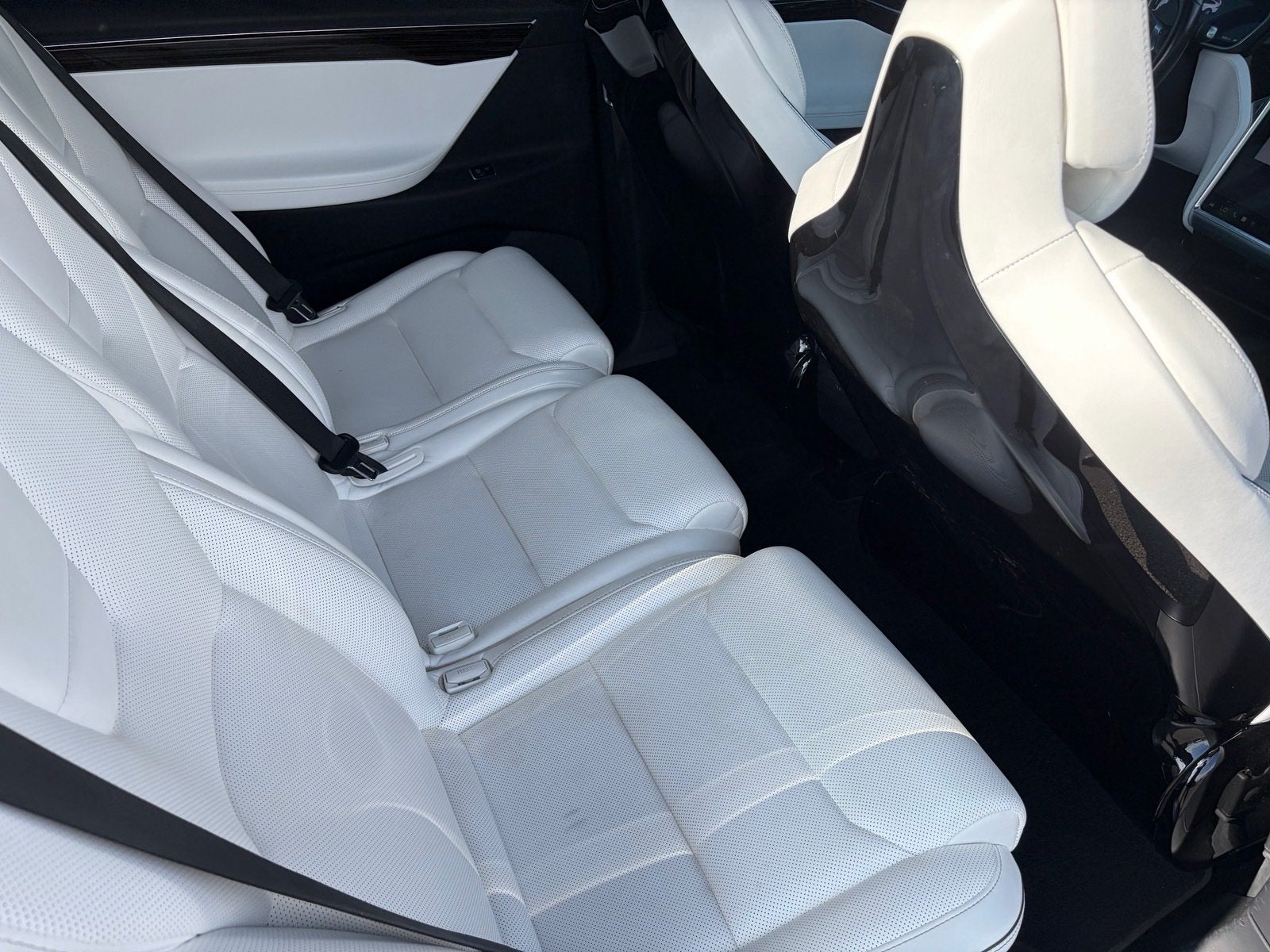 2016 Tesla Model X 70D