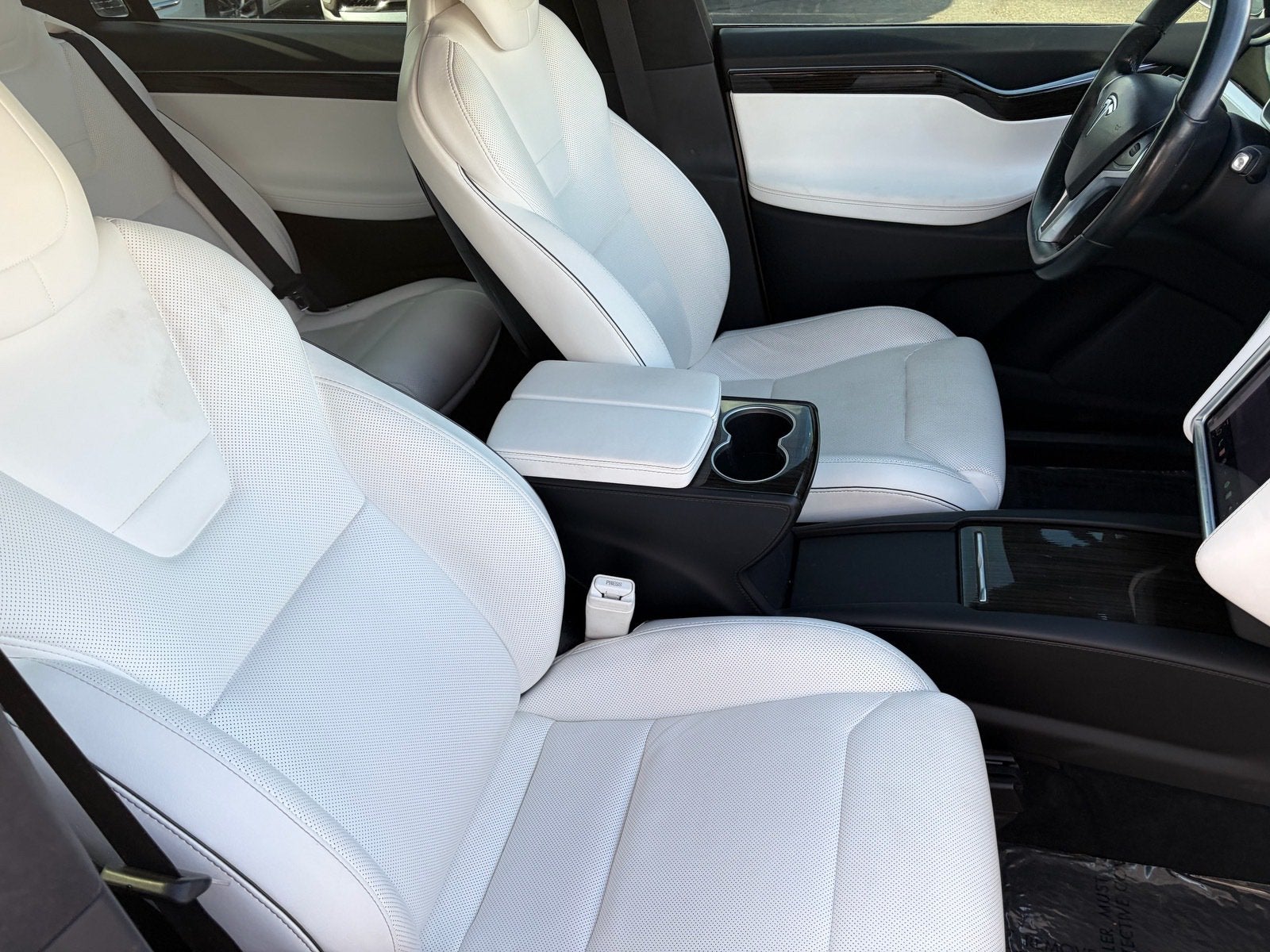 2016 Tesla Model X 70D