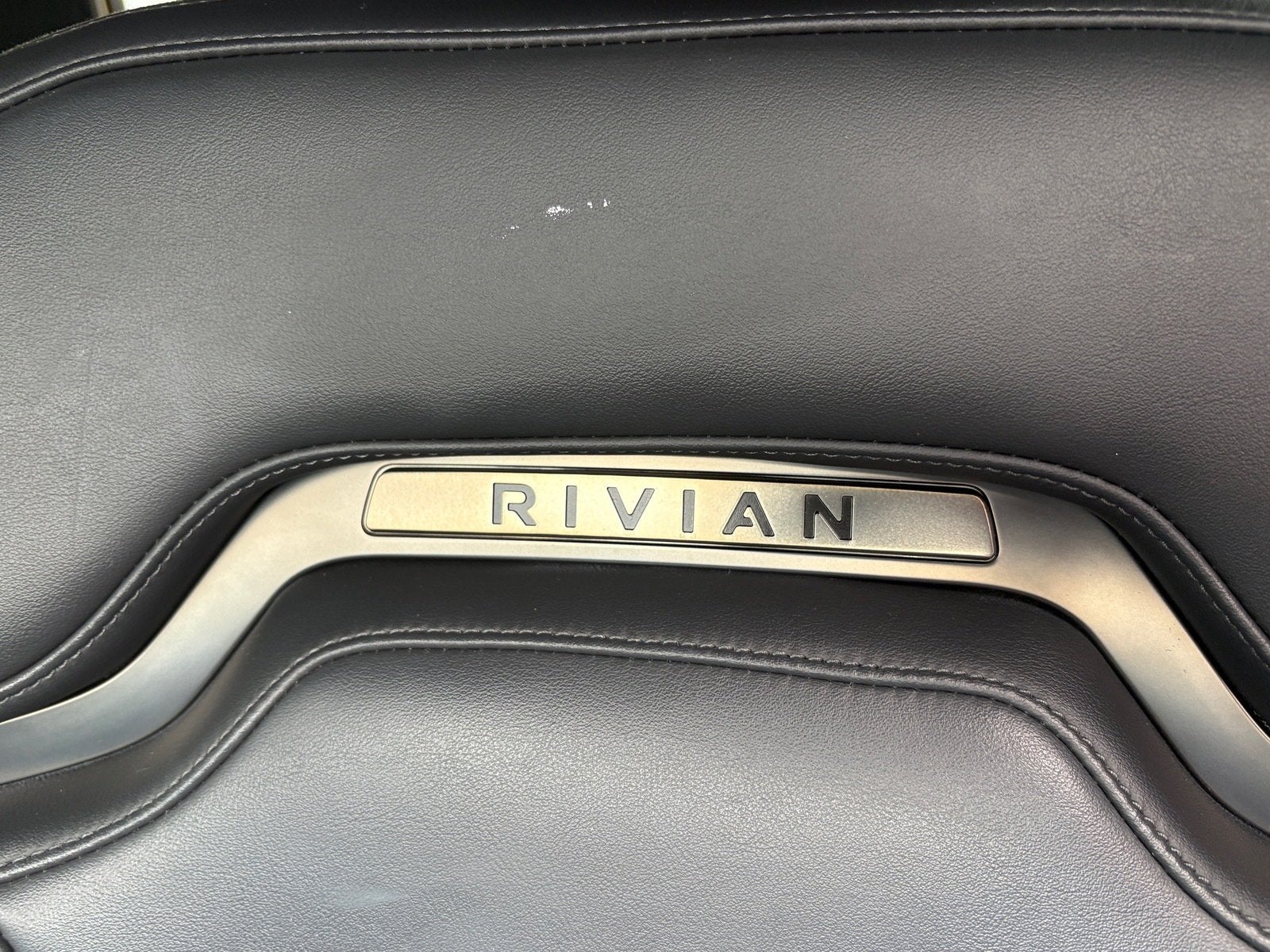2022 Rivian R1T Adventure