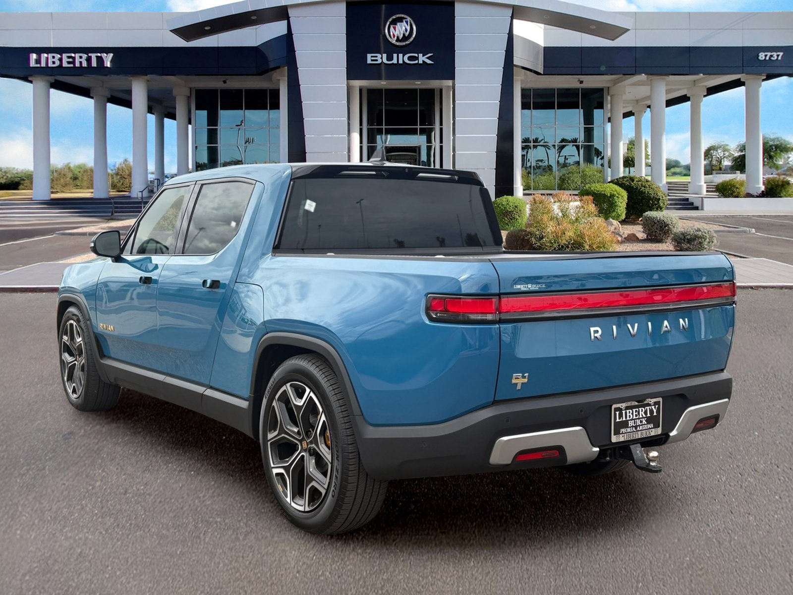 2022 Rivian R1T Adventure
