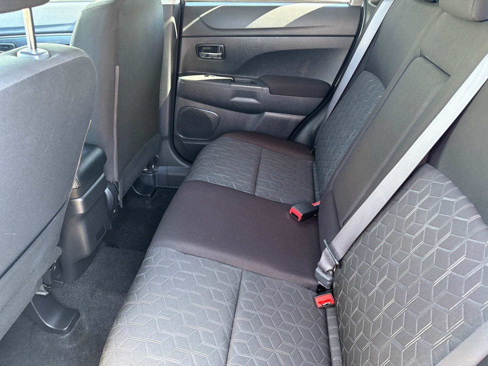 2025 Mitsubishi Outlander Sport 2.0 ES AWC