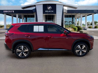 2023 Nissan Rogue SL FWD