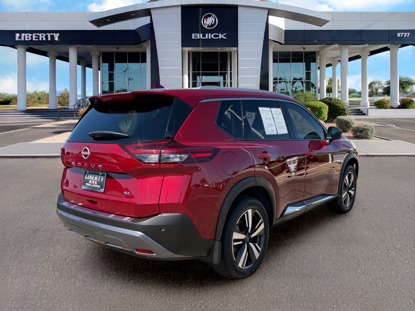 2023 Nissan Rogue SL FWD