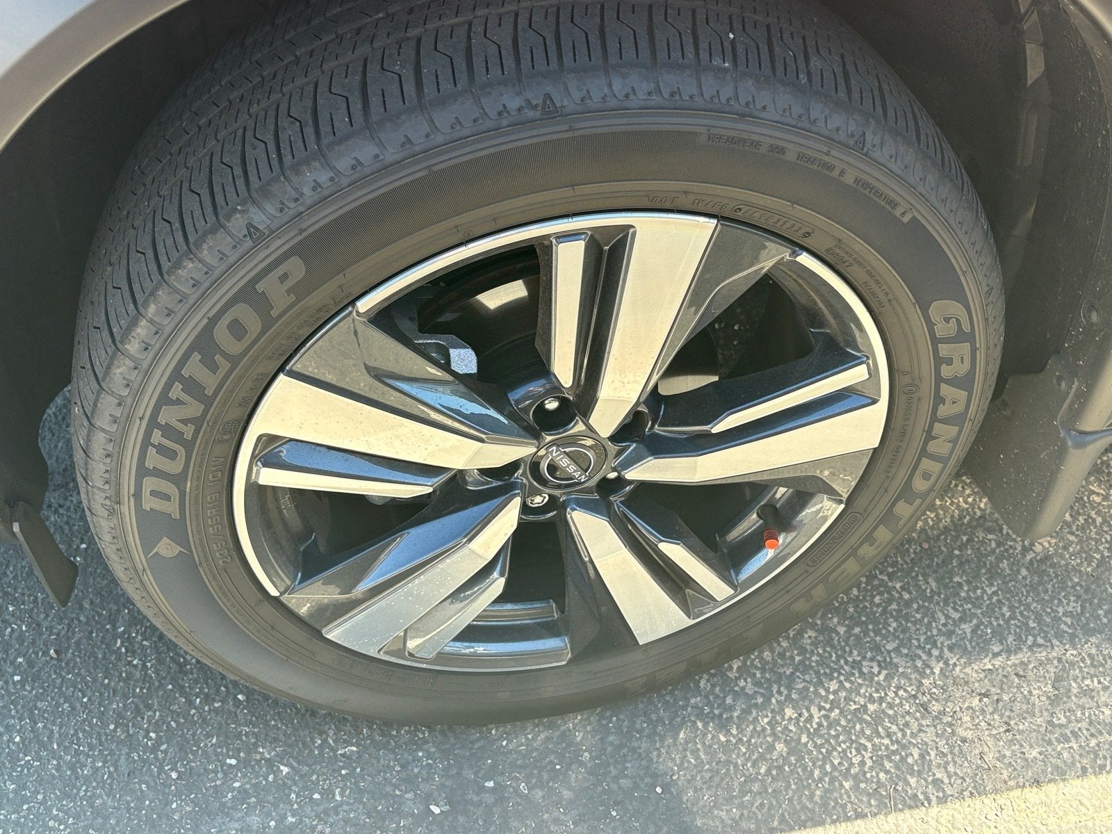 2023 Nissan Rogue SL FWD