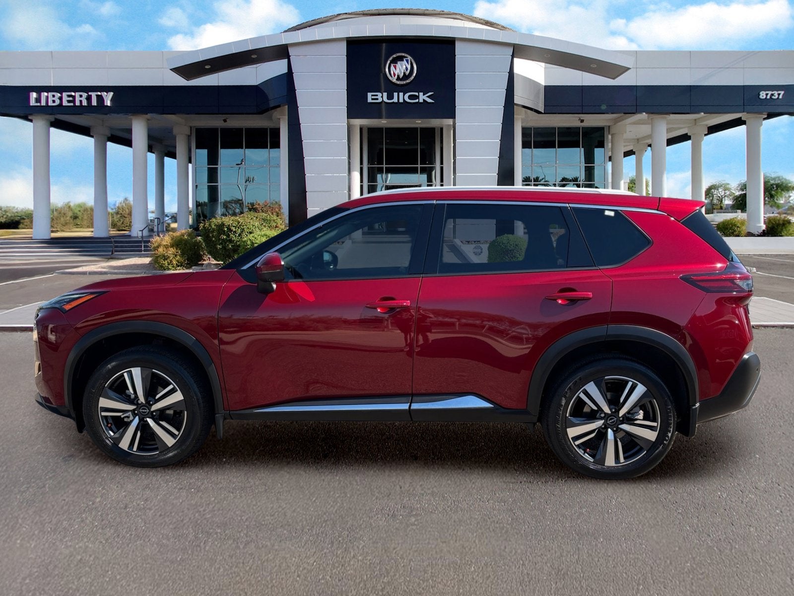 2023 Nissan Rogue SL FWD