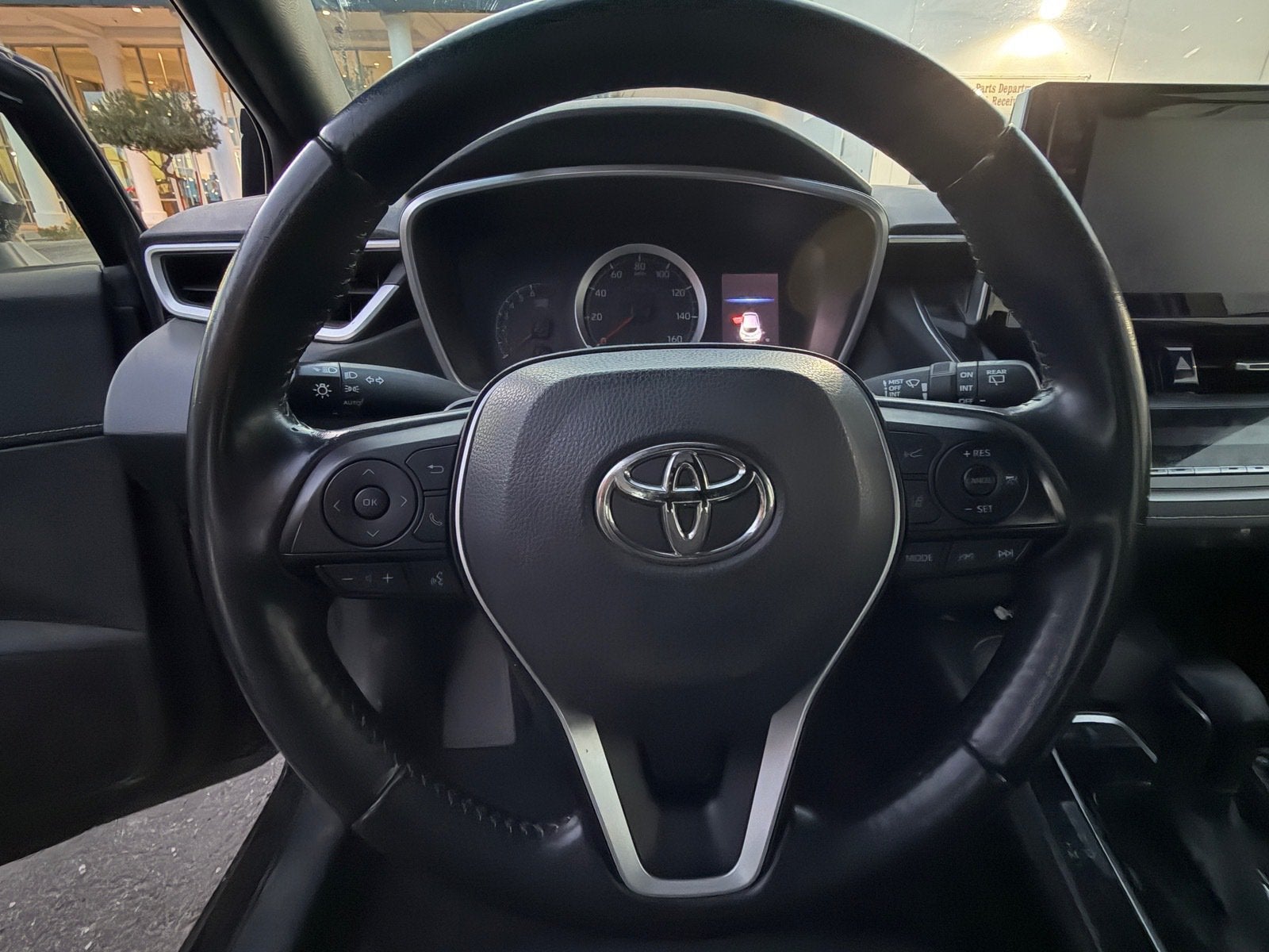 2022 Toyota Corolla Hatchback SE