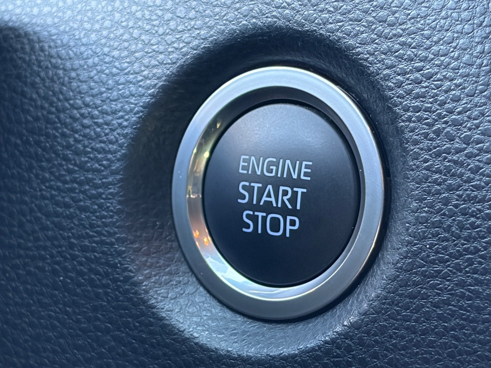 2020 Toyota Corolla Hatchback SE Nightshade Edition