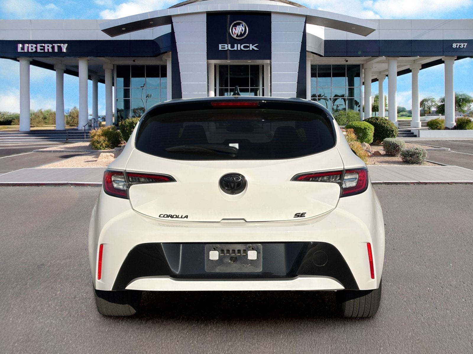 2020 Toyota Corolla Hatchback SE Nightshade Edition