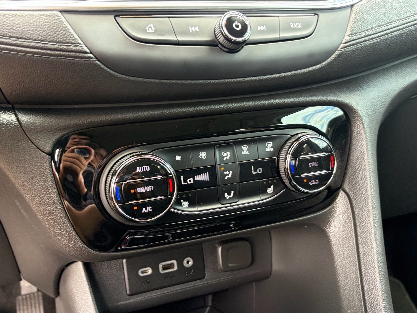 2023 Buick Encore GX Essence